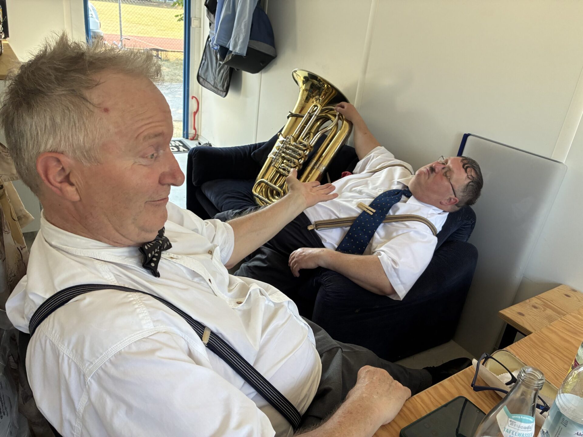 Stan und Olli machen Pause